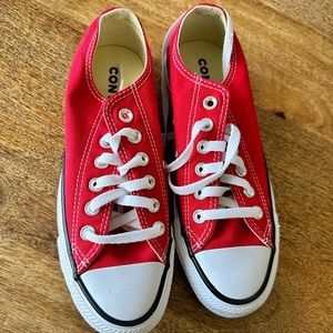 Red all star converse size 6 1/2 women’s